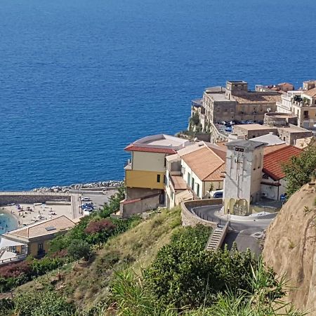 B&B Il Vicolo Di Pizzo ภายนอก รูปภาพ
