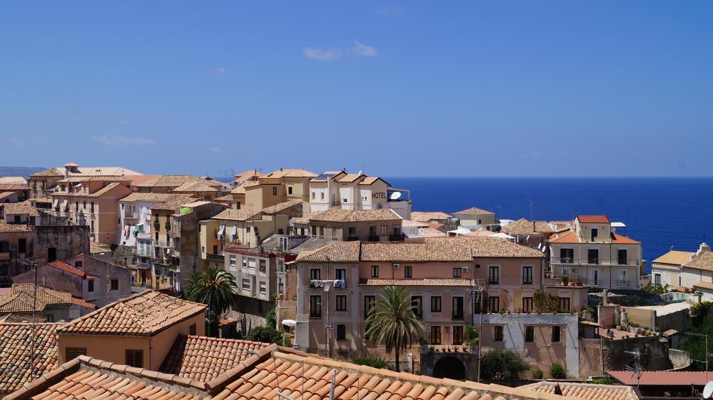B&B Il Vicolo Di Pizzo ภายนอก รูปภาพ